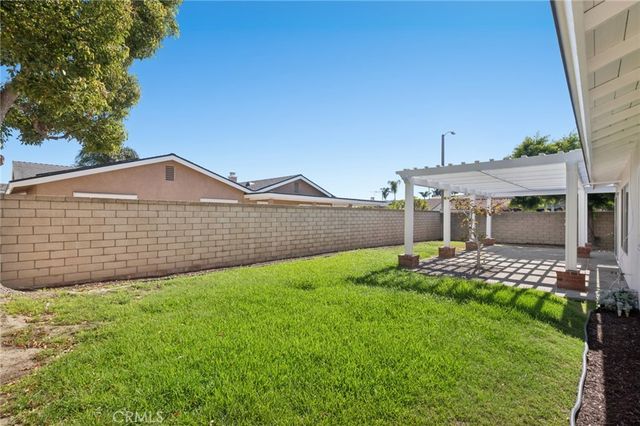 8822 Bellshire, Huntington Beach, CA 92646