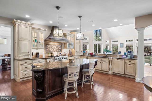 7 SHEFFIELD CT, Medford, NJ 08055