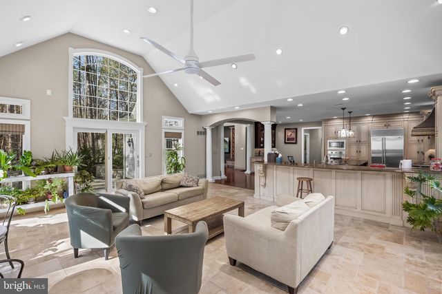 7 SHEFFIELD CT, Medford, NJ 08055