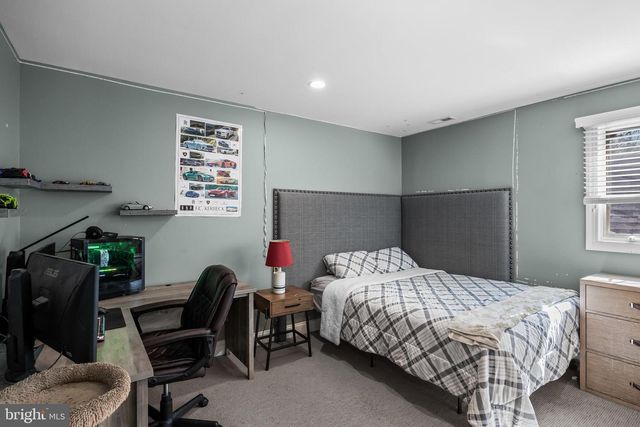 7 SHEFFIELD CT, Medford, NJ 08055