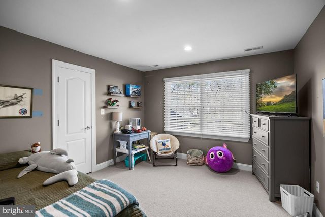 7 SHEFFIELD CT, Medford, NJ 08055