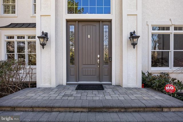 7 SHEFFIELD CT, Medford, NJ 08055