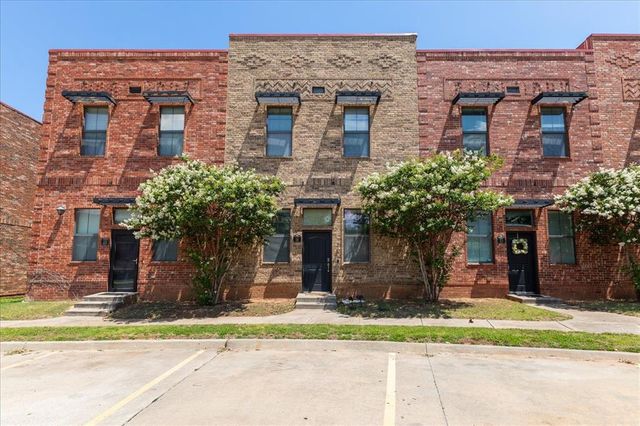 375 Triad Village Drive 14, Norman, OK 73071