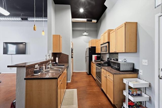 375 Triad Village Drive 14, Norman, OK 73071