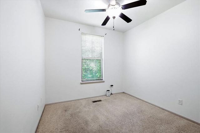 375 Triad Village Drive 14, Norman, OK 73071