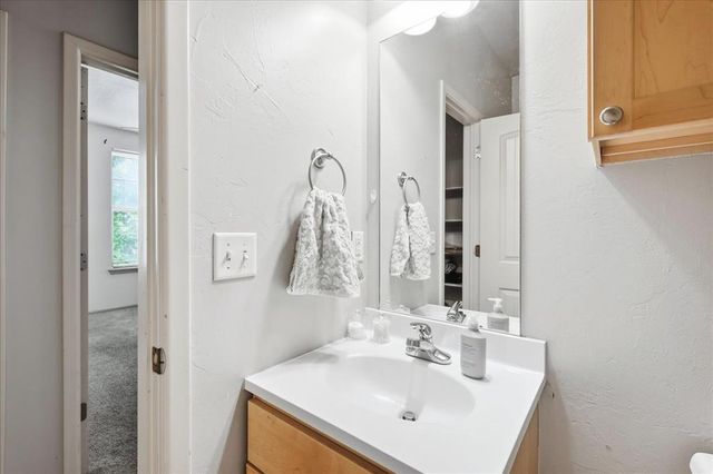 375 Triad Village Drive 14, Norman, OK 73071