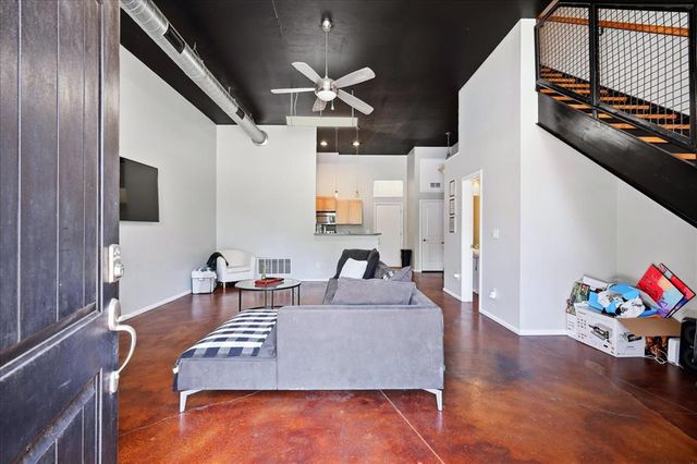 375 Triad Village Drive 14, Norman, OK 73071