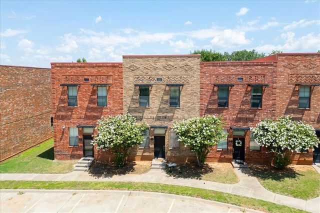 375 Triad Village Drive 14, Norman, OK 73071