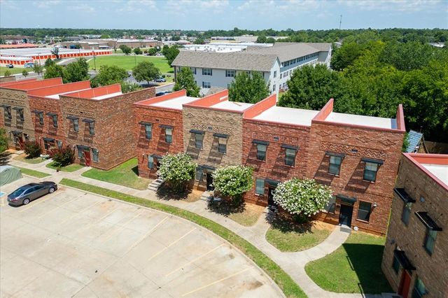 375 Triad Village Drive 14, Norman, OK 73071