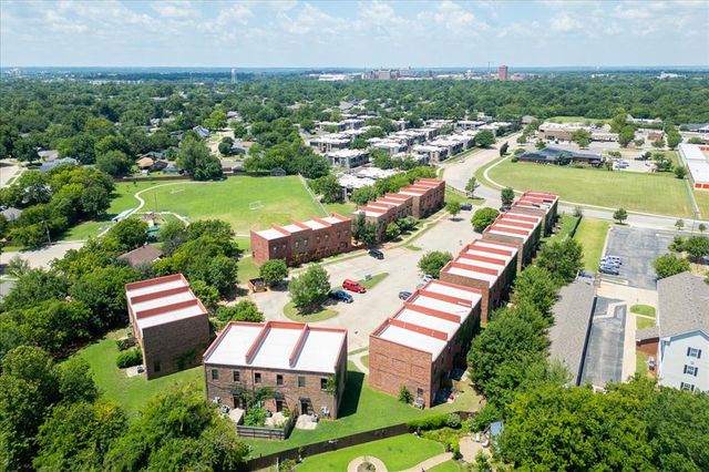 375 Triad Village Drive 14, Norman, OK 73071
