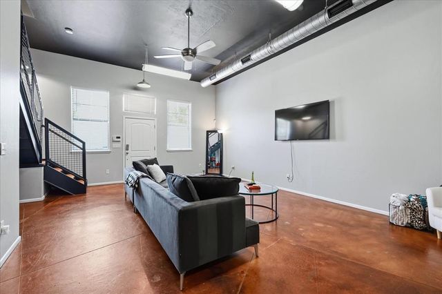 375 Triad Village Drive 14, Norman, OK 73071