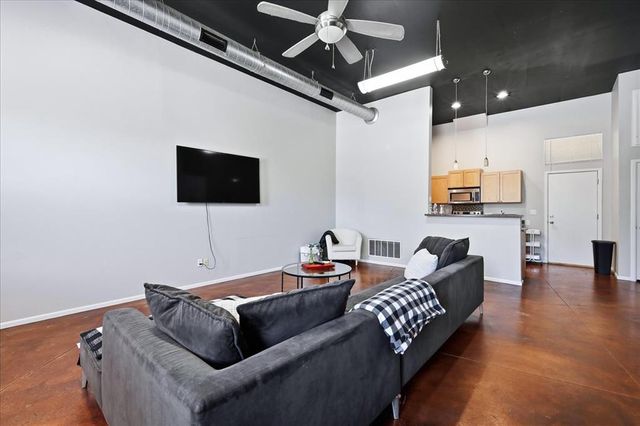 375 Triad Village Drive 14, Norman, OK 73071