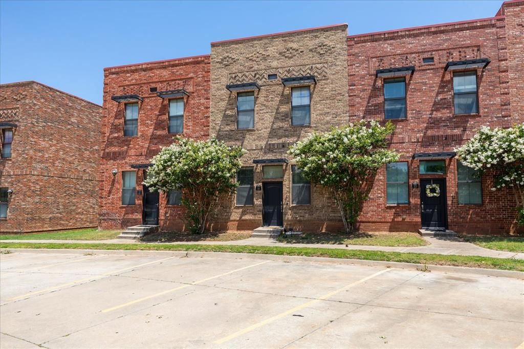 375 Triad Village Drive 14, Norman, OK 73071