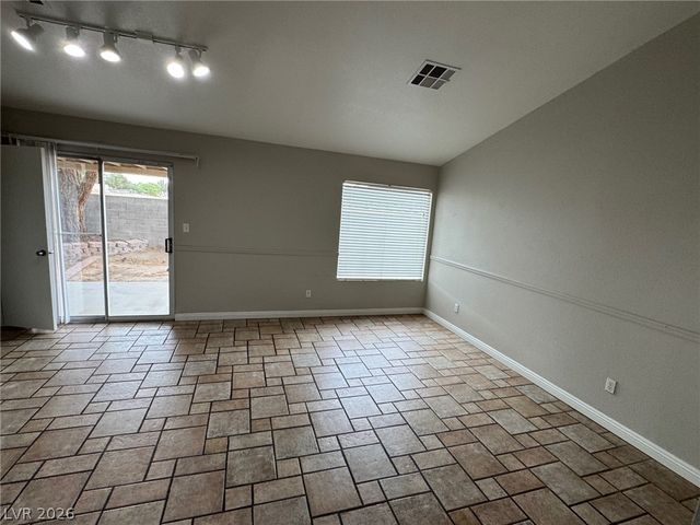 7716 Pine Falls Drive, Las Vegas, NV 89149