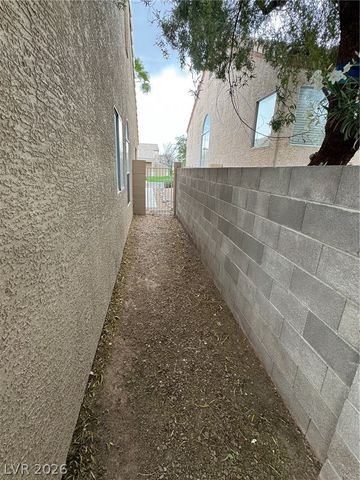 7716 Pine Falls Drive, Las Vegas, NV 89149