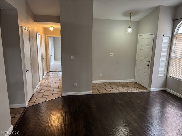 7716 Pine Falls Drive, Las Vegas, NV 89149