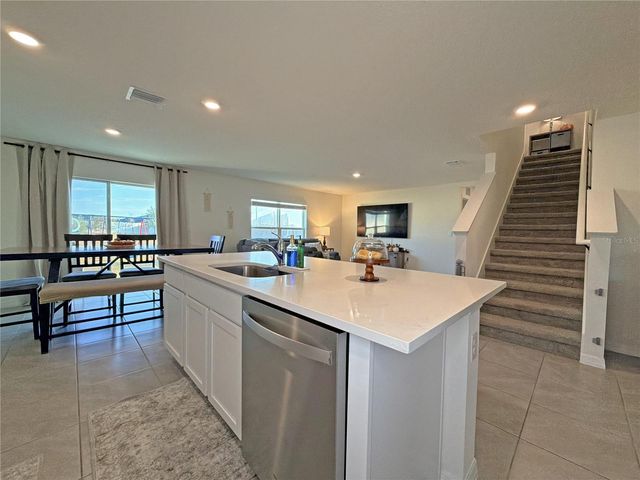 8555 SW 46TH AVENUE, Ocala, FL 34476