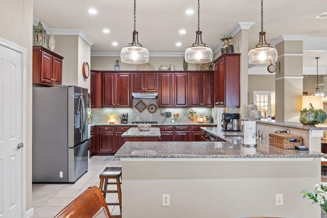 312 Torrey Court, League City, TX 77573