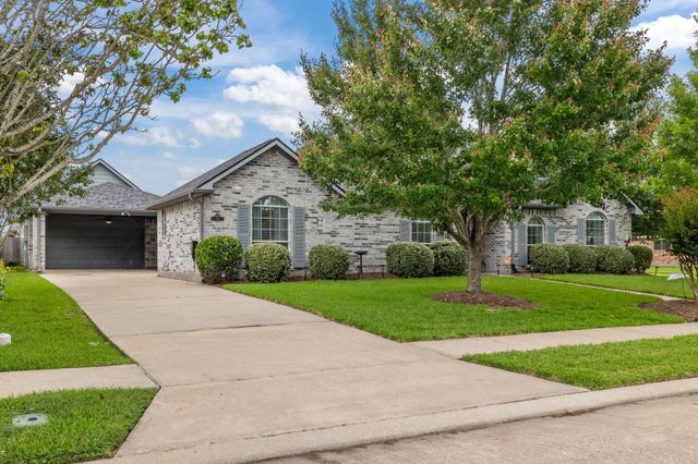 312 Torrey Court, League City, TX 77573