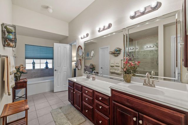 312 Torrey Court, League City, TX 77573