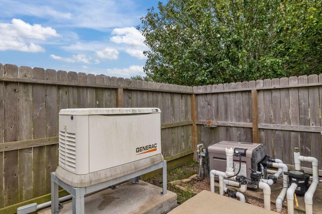 312 Torrey Court, League City, TX 77573