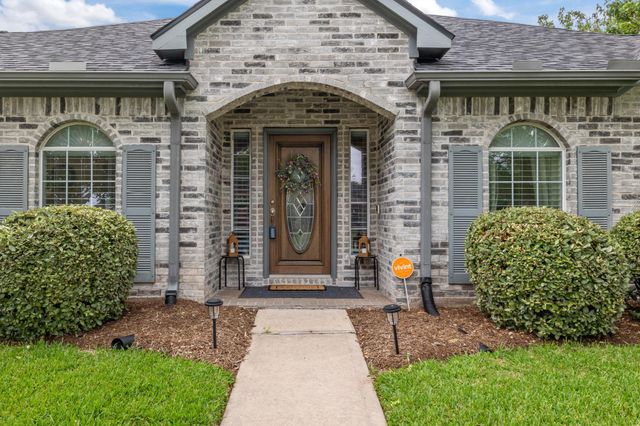 312 Torrey Court, League City, TX 77573