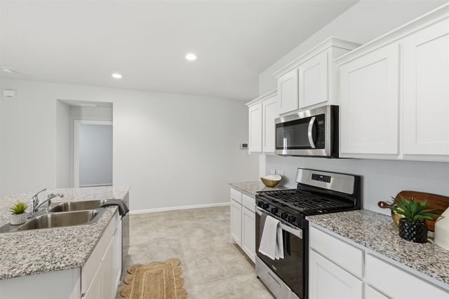 13504 Gunsmoke Lane, Cresson, TX 76035