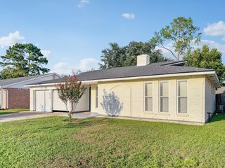 7818 Smokey Wood Lane, Houston, TX 77086