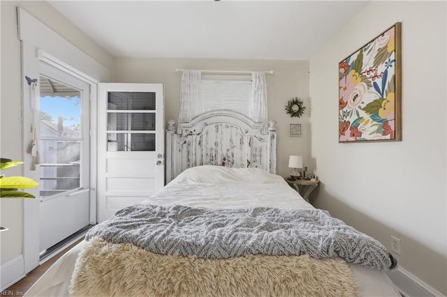 159 W Seaview AVE, Norfolk, VA 23503