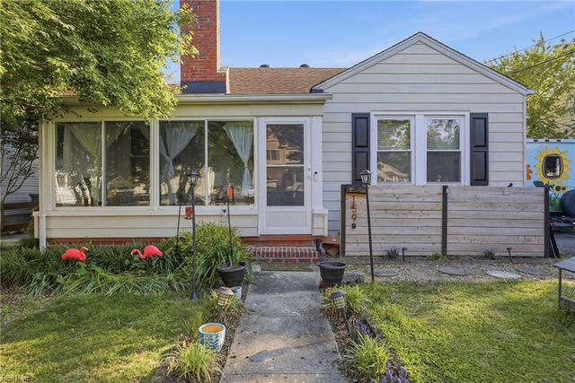 159 W Seaview AVE, Norfolk, VA 23503