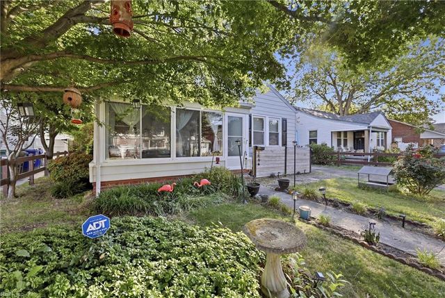 159 W Seaview AVE, Norfolk, VA 23503