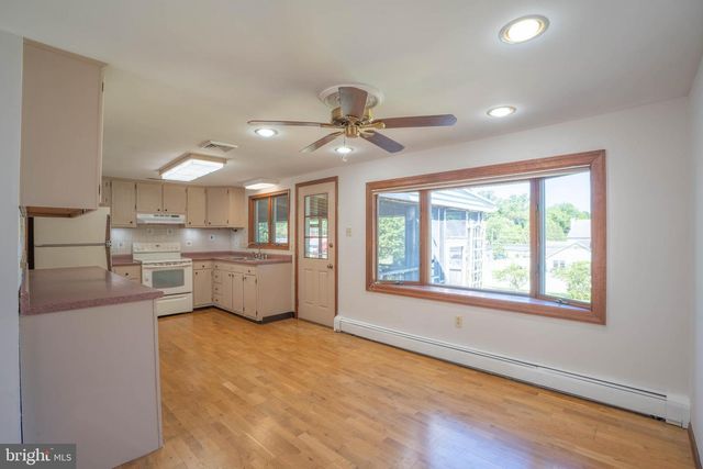 2022 HERRICK AVE, Feasterville Trevose, PA 19053