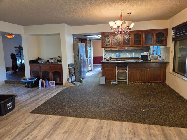 467 W Tenaya Avenue, Clovis, CA 93612