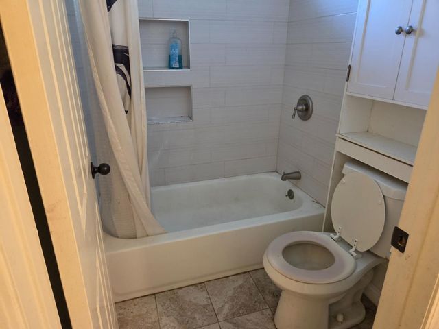 467 W Tenaya Avenue, Clovis, CA 93612