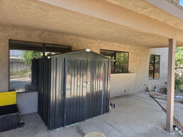 467 W Tenaya Avenue, Clovis, CA 93612