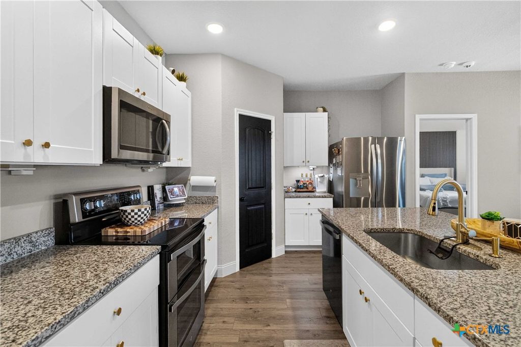 908 Gerardia Court, Seguin, TX 78155