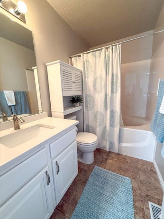 Image 13 of property listing at 1552 E 1350 S #4, Provo, UT 84606