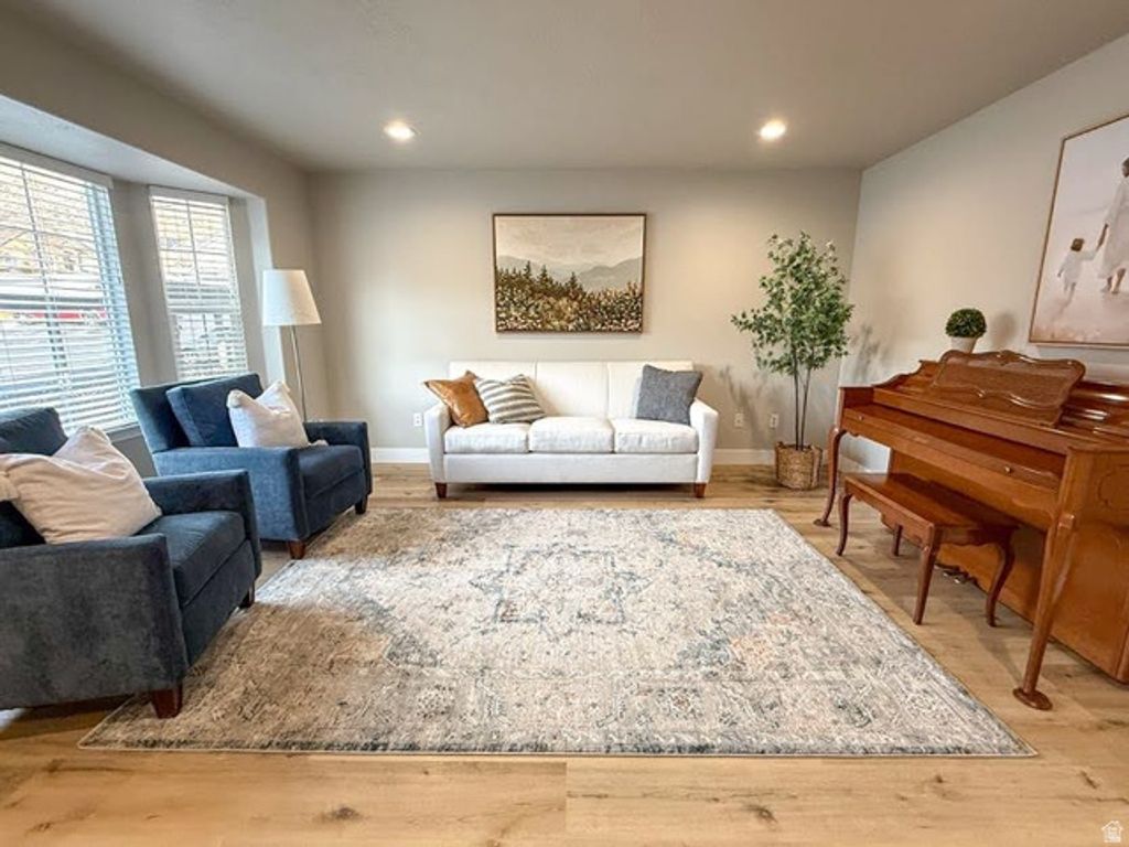 Image 3 of property listing at 1552 E 1350 S #4, Provo, UT 84606