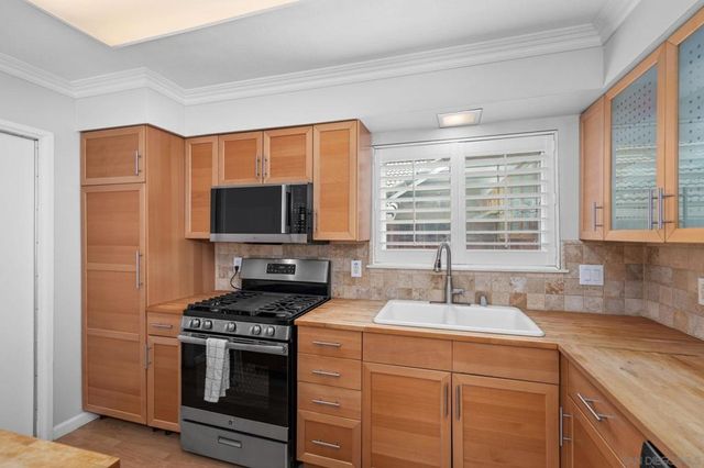7943 June Lake Dr., San Diego, CA 92119
