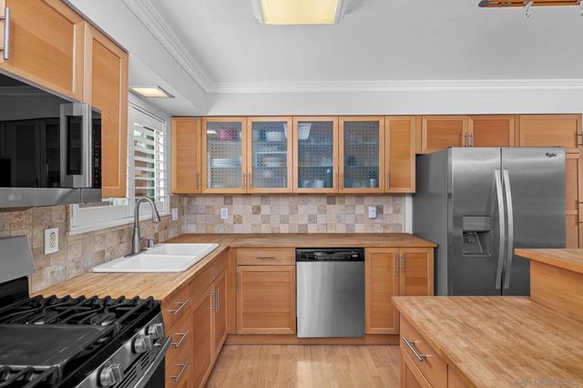 7943 June Lake Dr., San Diego, CA 92119