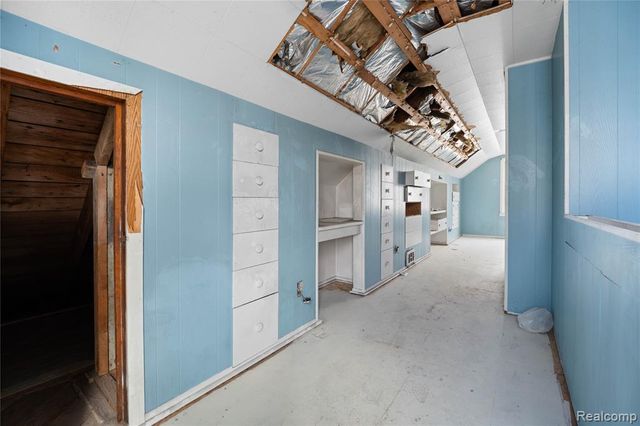 33619 Forest Street, Wayne, MI 48184