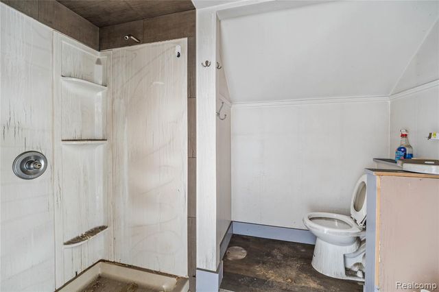 33619 Forest Street, Wayne, MI 48184