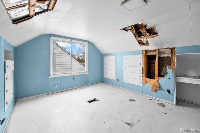 33619 Forest Street, Wayne, MI 48184