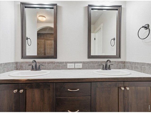 1385 Benjamin Dr, Eaton, CO 80615