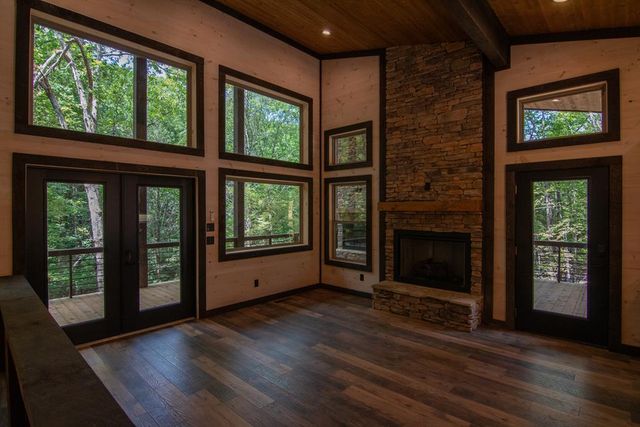 3 Rock Creek, Cherry Log, GA 30522