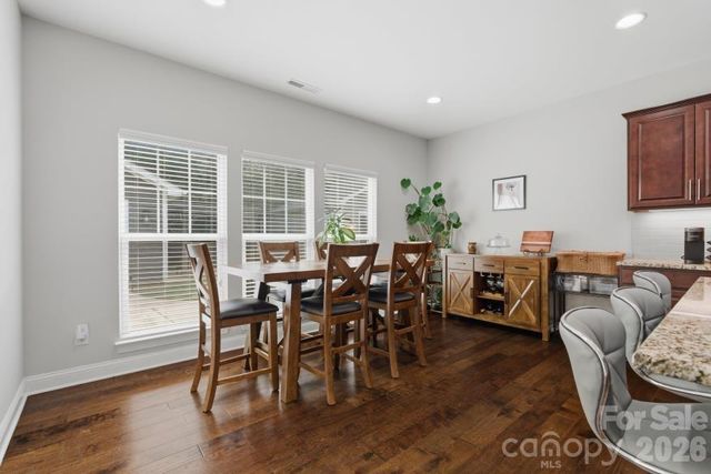 8737 Aspinwall Drive, Charlotte, NC 28216