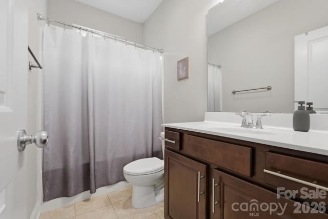 8737 Aspinwall Drive, Charlotte, NC 28216