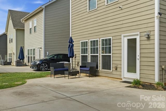 8737 Aspinwall Drive, Charlotte, NC 28216