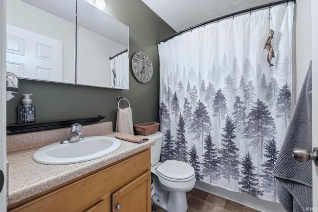 10409 Cherry Creek Road, Fort Wayne, IN 46818