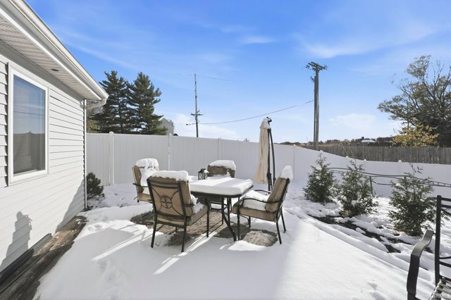 10409 Cherry Creek Road, Fort Wayne, IN 46818